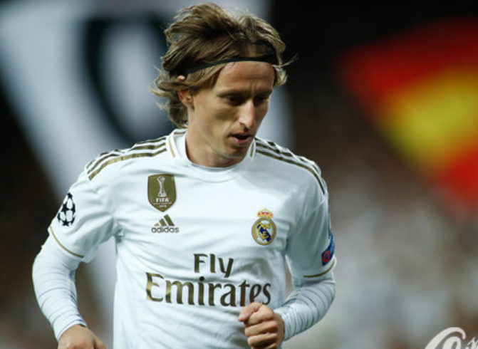 凯尔特人压哨绝杀全场沸腾