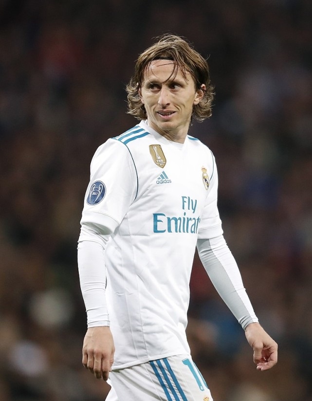 巴萨半场0-1落后法兰克福