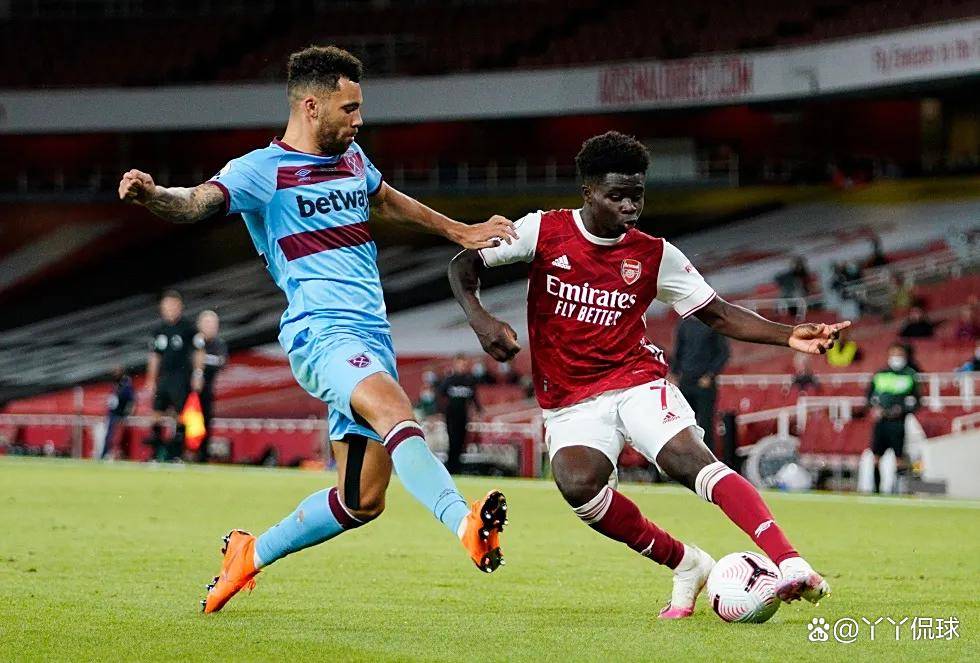 罗马诺：拉莫斯仍想参加世界杯，他愿意去意甲球队